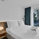 Perla 3* Baška Voda