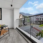 Perla Πανσιόν Baška Voda