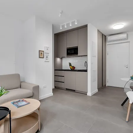 Perla 3* Baška Voda
